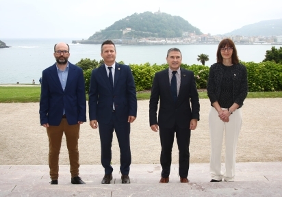 Koldo Telleria, Jokin Bildarratz, Agustin Erkizia e Itziar Alkorta en el Palacio Miramar 