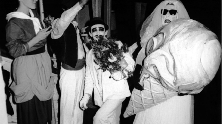 CURSO ONLINE EN DIRECTO - Miradas críticas sobre los festivales de cine: historia, cultura y política CURSO ONLINE EN DIRECTO - Miradas críticas sobre los festivales de cine: historia, cultura y política
