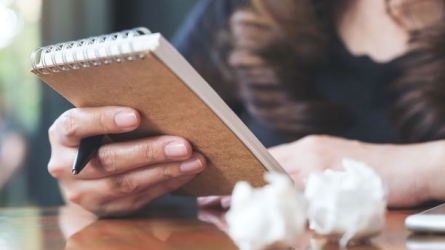 Cómo escribir sin miedo; de la mano de Espido Freire Cómo escribir sin miedo; de la mano de Espido Freire