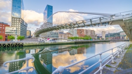 Bilbao, Ciudad y futuro Bilbao, Ciudad y futuro
